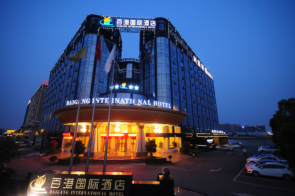 Chengdu Bai Gang International Hotel Exterior photo